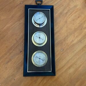 Vintage barometer